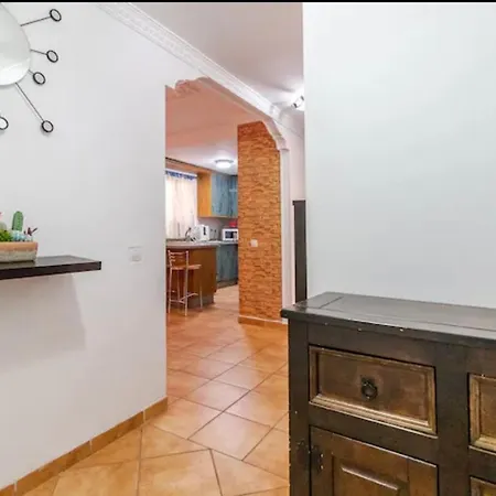 Casa Carlos * 科拉雷侯